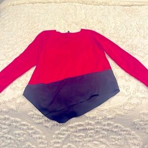 Size small women’s dressy pink black top the limited